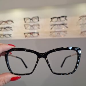 Armação Gatinho Preto 3D Feminina - Monte Seus Óculos