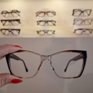 Armação Retangular Marrom Degrade Feminino - Monte Seus Óculos