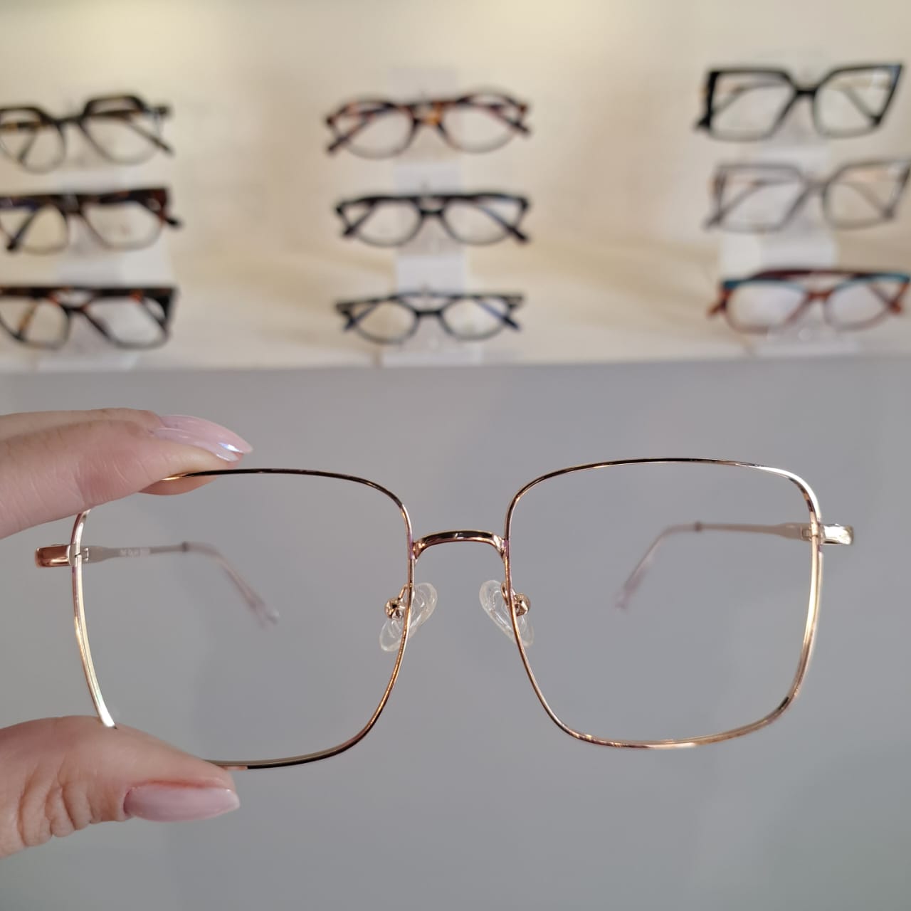 Armação Quadrado Dourado Feminino - Monte Seus Óculos 5913