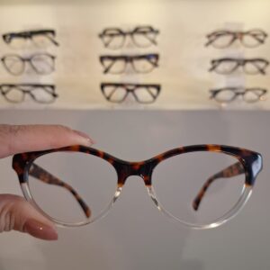 Armação Gatinho Demir / Transparente Feminino - Monte Seus Óculos