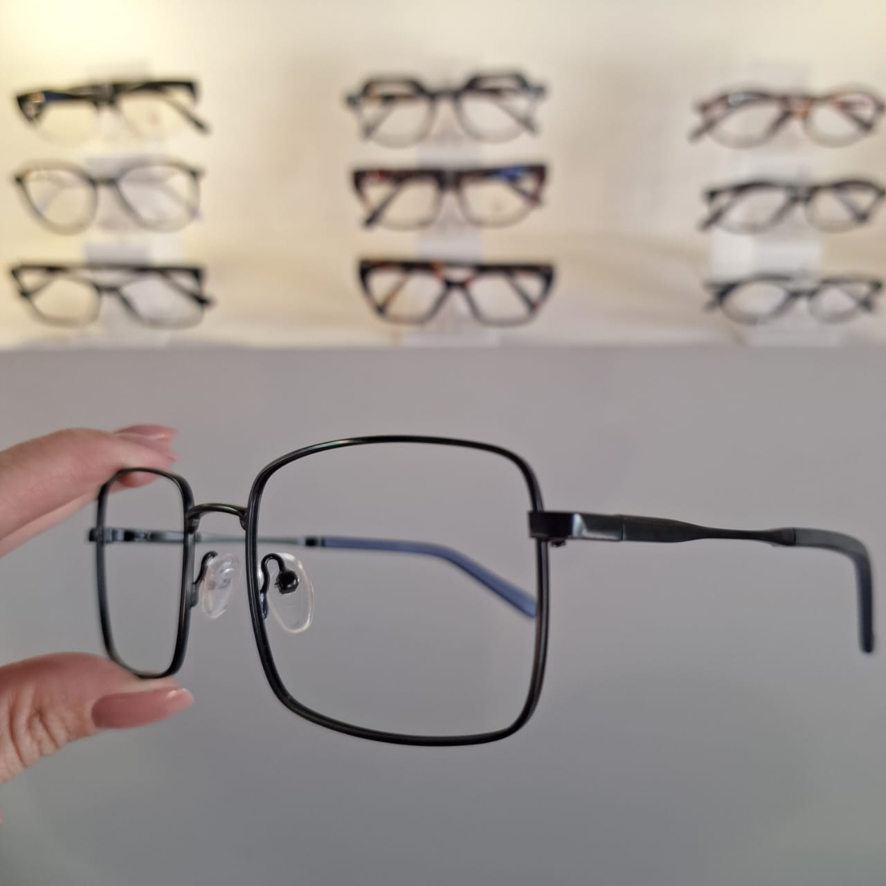 Armação Retangular Preto Masculino - Monte Seus Óculos - Imagem 3