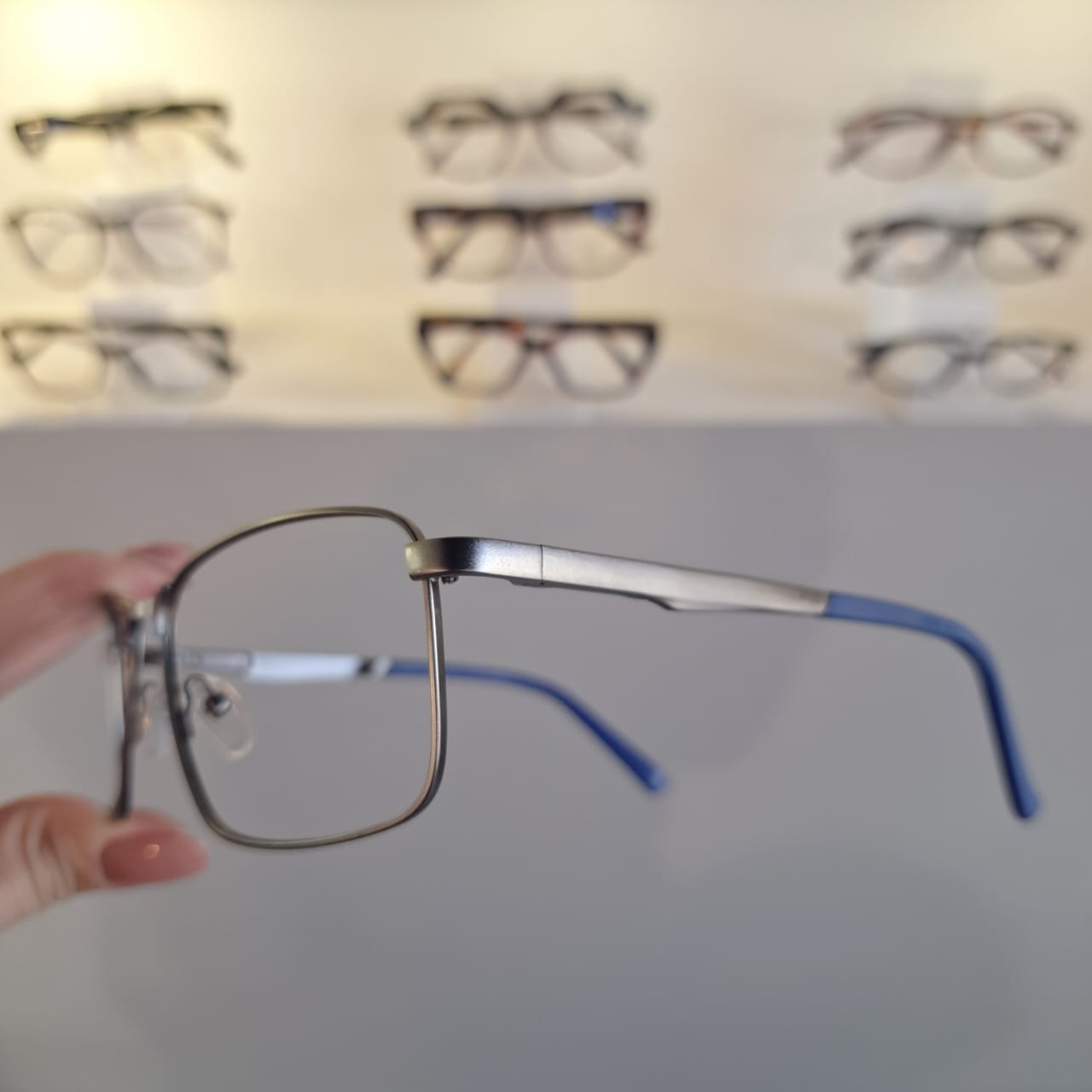 Armação Retangular Grafite Masculino - Monte Seus Óculos - Imagem 3