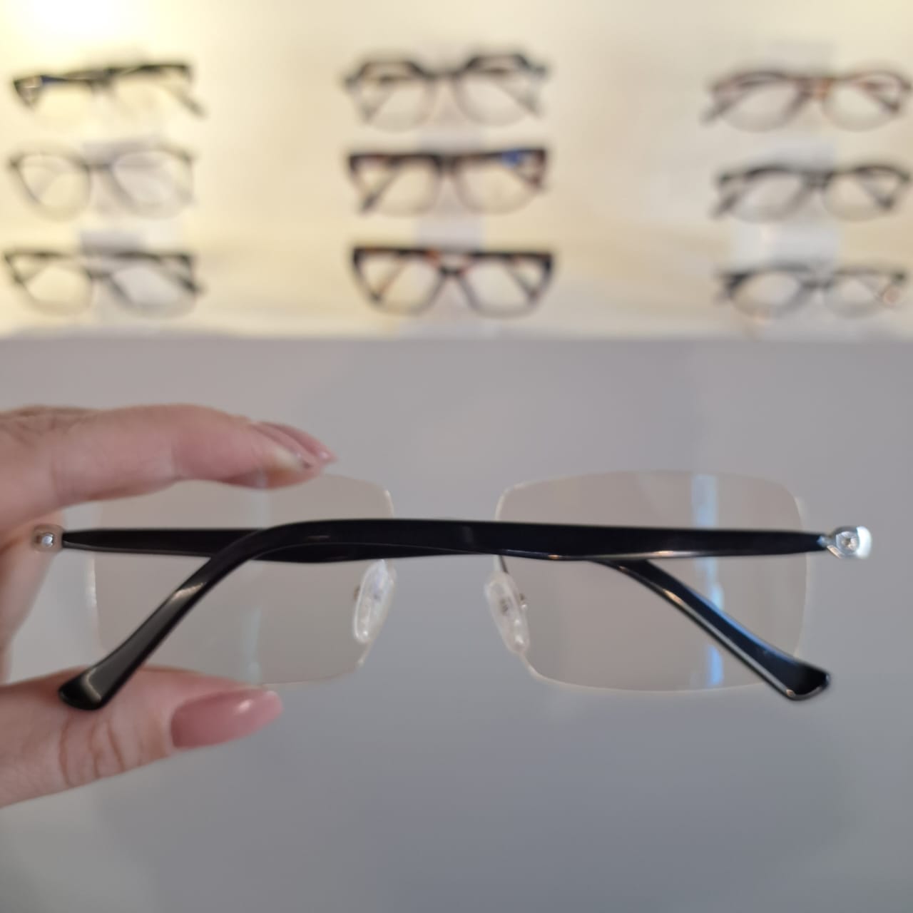 Armação Baugrif Retangular Unissex - Monte Seus Óculos - Imagem 2