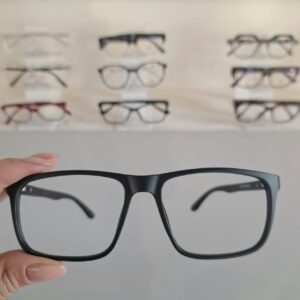 Armação Retangular Preto Masculino - Monte Seus Óculos