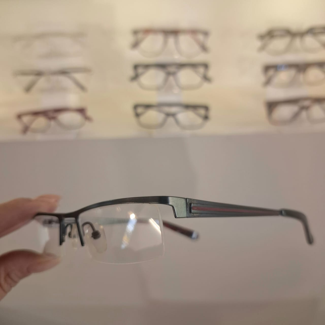 Armação Infantil Retangular Preto Feminino - Monte Seus Óculos - Imagem 2