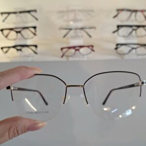 Armação Quadrado Marrom / Dourado Feminino - Monte Seus Óculos