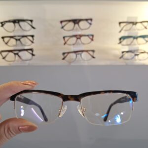 Armação Retangular Demir Feminino - Monte Seus Óculos