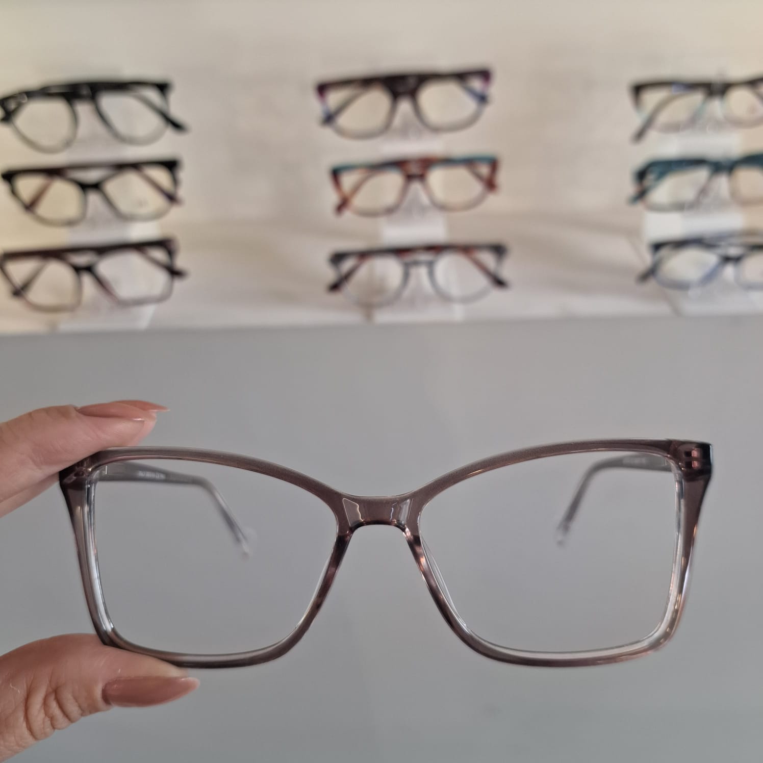 Armação Quadrado Marrom Feminino - Monte Seus Óculos