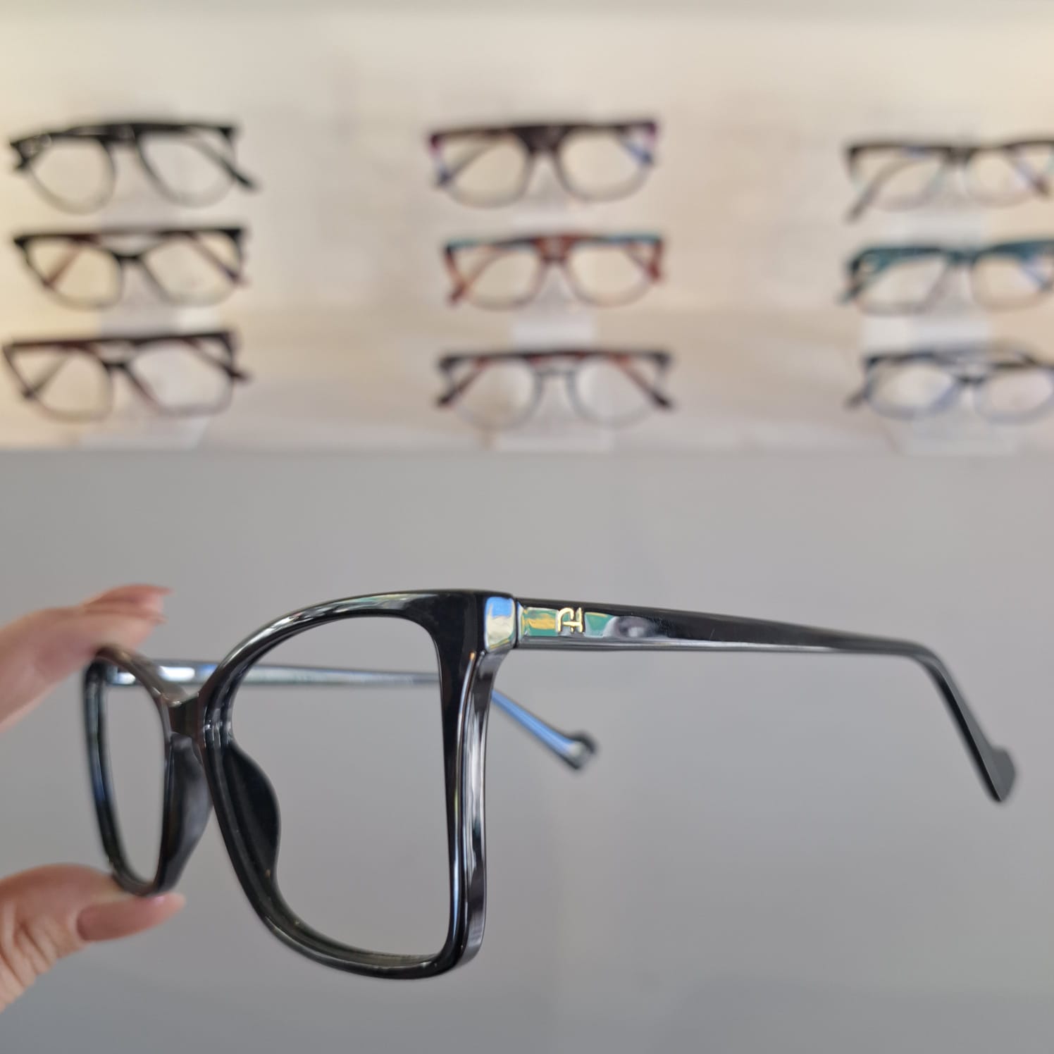 Armação Quadrado Preto Feminino - Monte Seus Óculos - Imagem 2