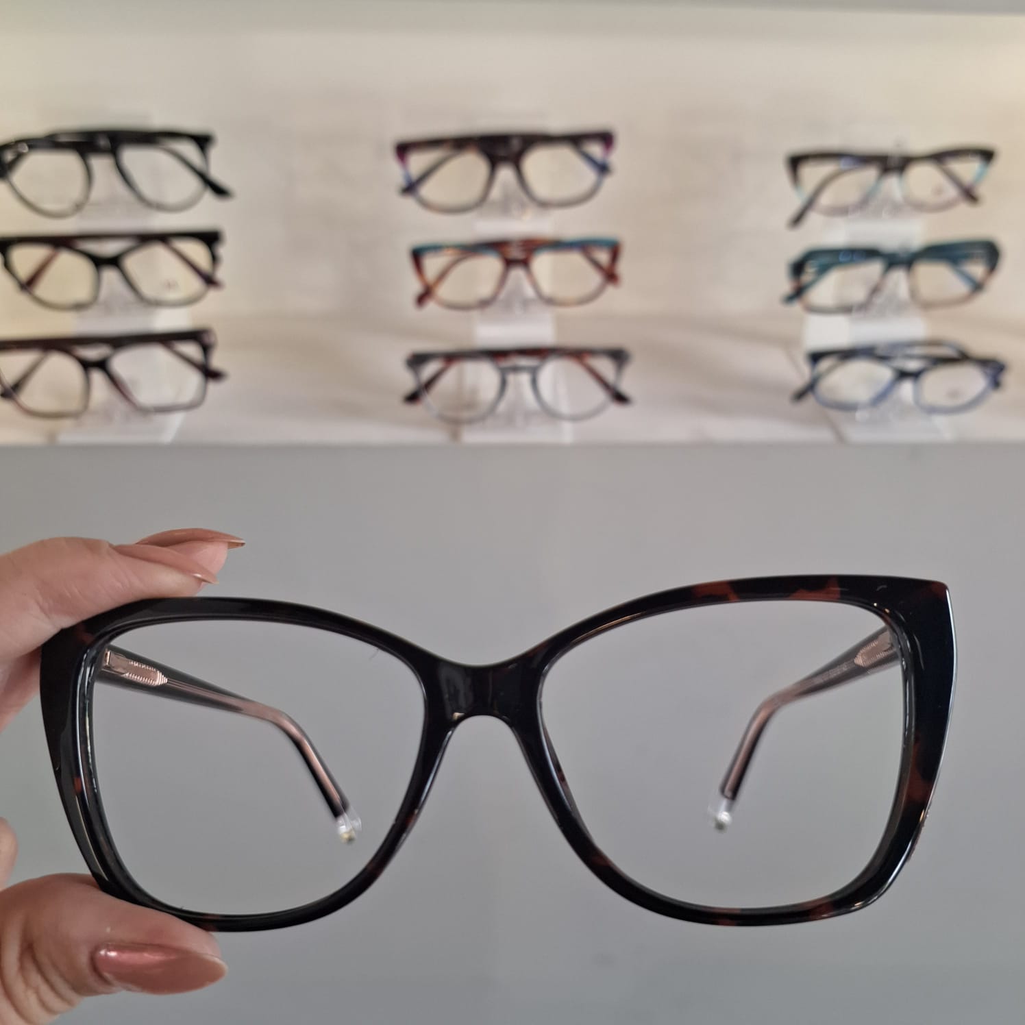 Armação Gatinho Demir Feminino - Monte Seus Óculos