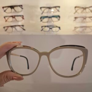 Armação Gatinho Bege Feminino - Monte Seus Óculos